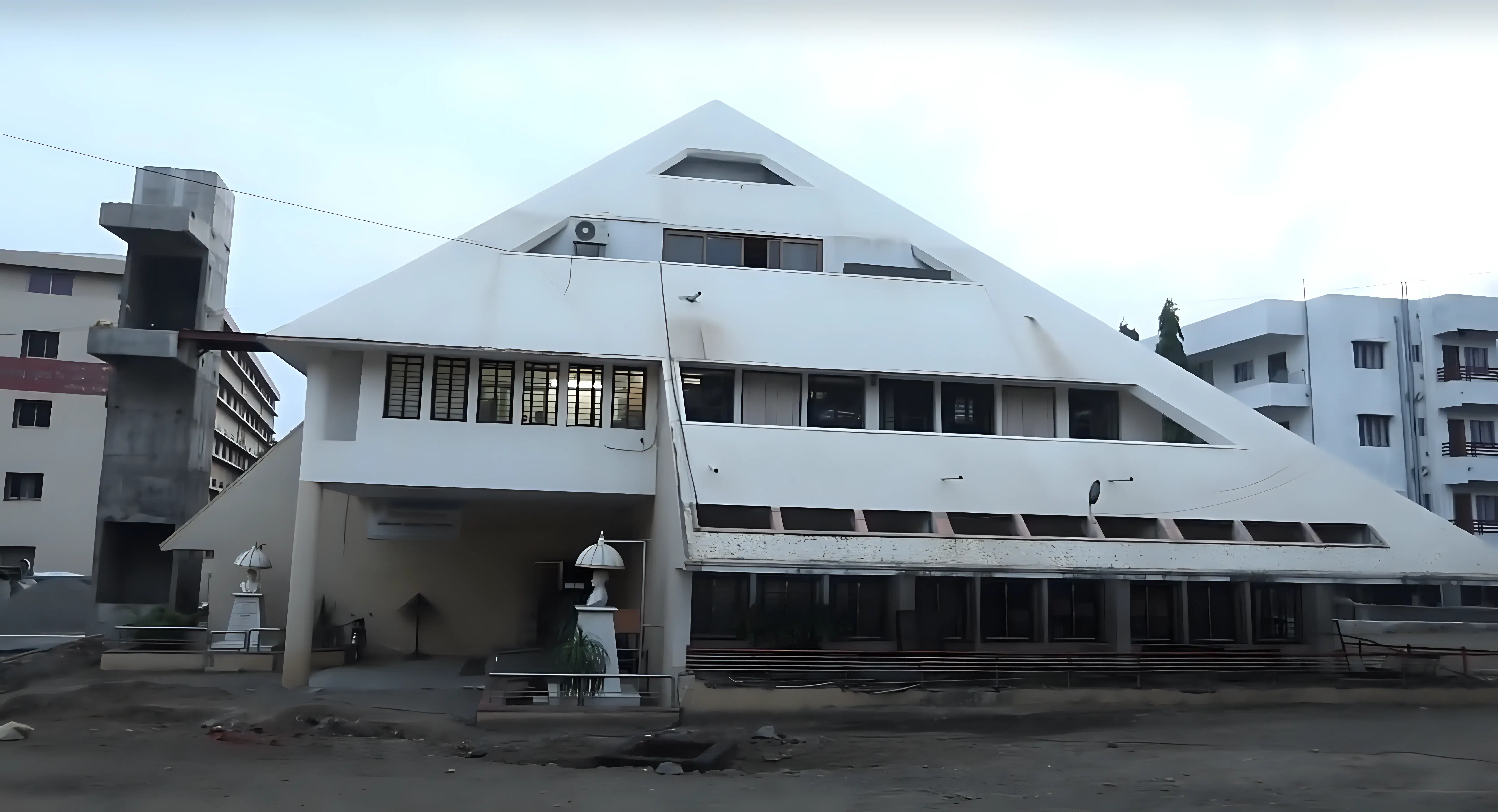 SNJB Chandwad Academic Infrastructure photo 2